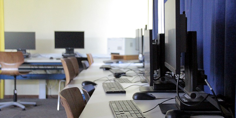 Symbolbild Kontakt zur EKS Bad Salzuflen